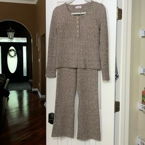 Heart loom sweater pant set